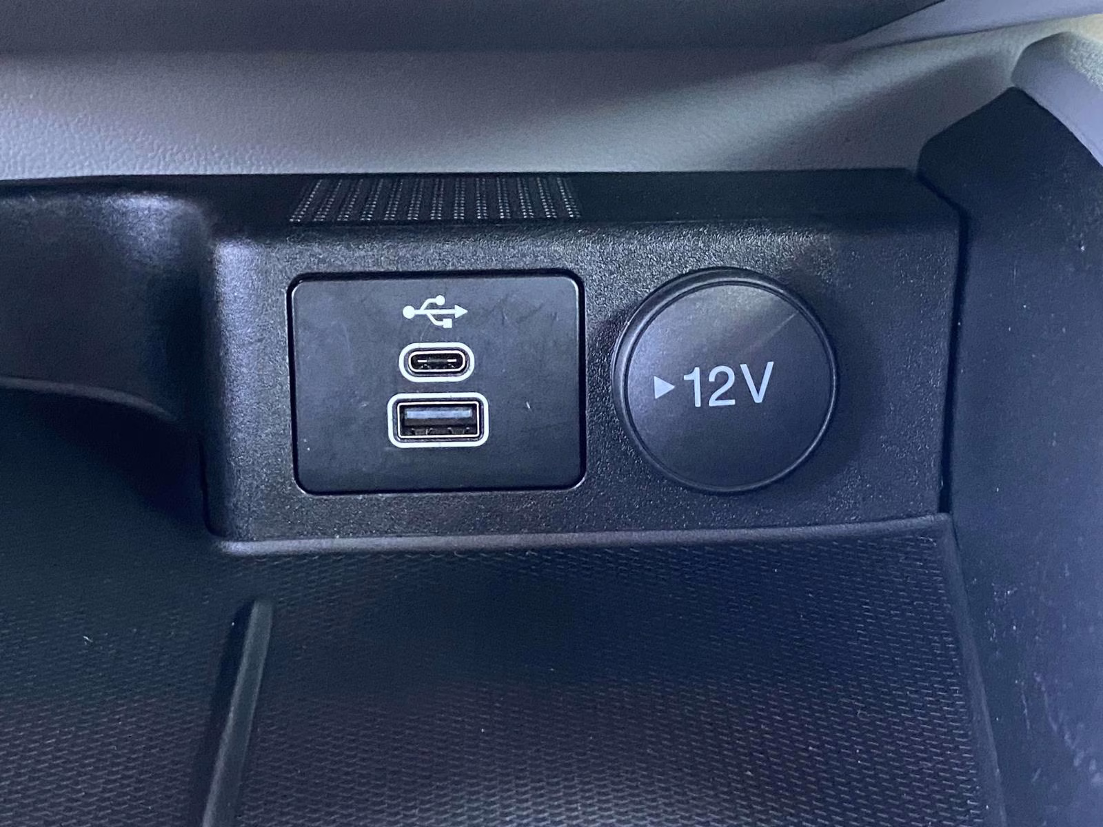 2024 Carbonized Gray Metallic Ford Escape Active FWD SUV