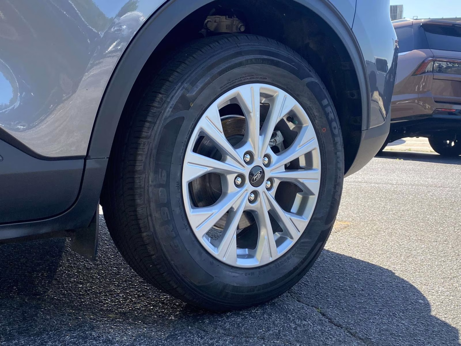 2024 Carbonized Gray Metallic Ford Escape Active FWD SUV