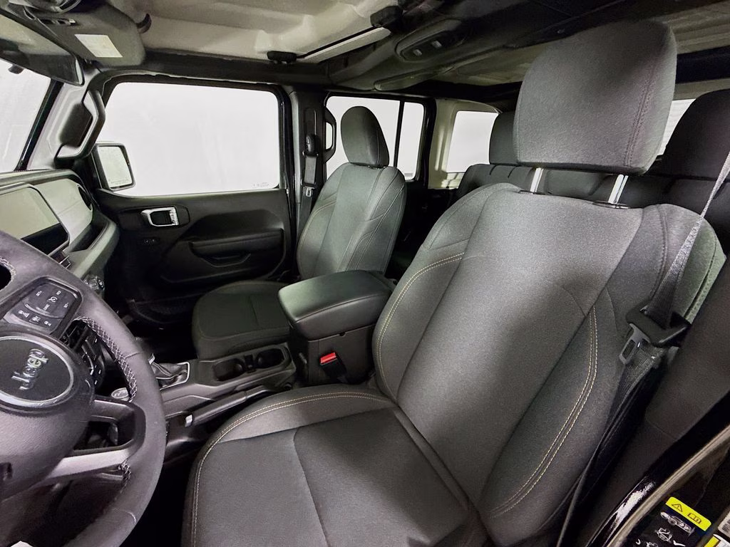 2025 Black Clearcoat Jeep Wrangler Willys 4X4 SUV