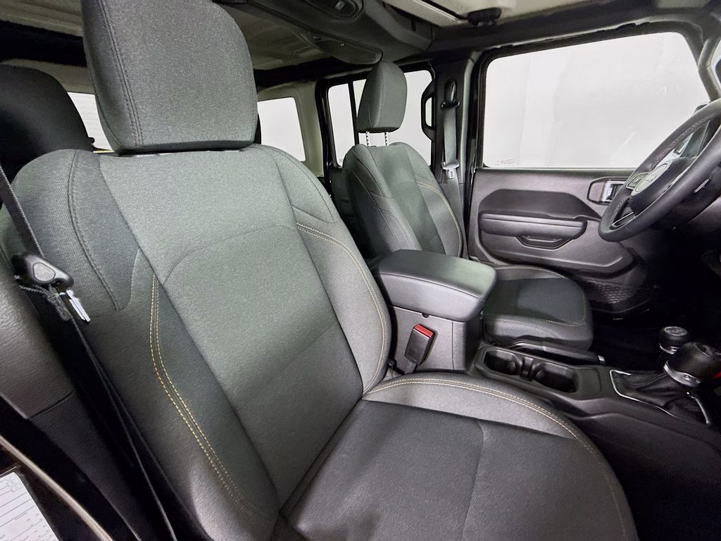 2025 Black Clearcoat Jeep Wrangler Willys 4X4 SUV
