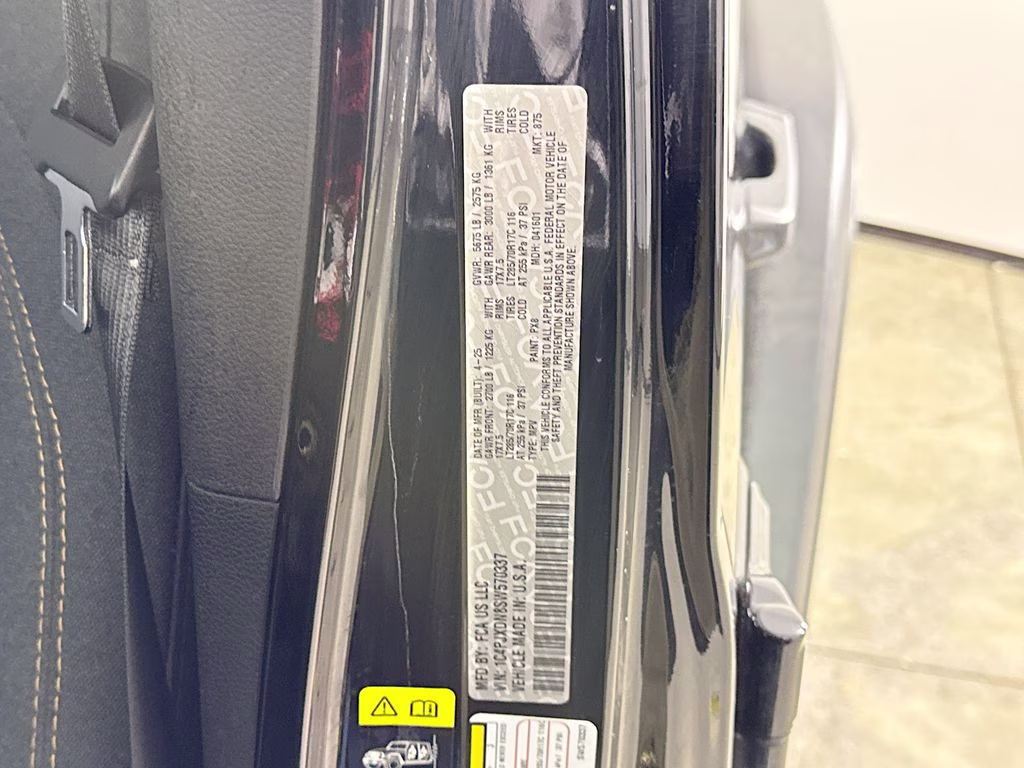 2025 Black Clearcoat Jeep Wrangler Willys 4X4 SUV