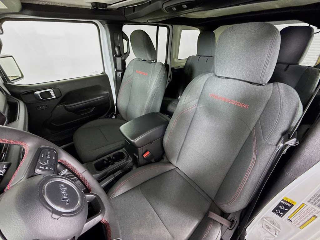 2024 Bright White Clearcoat Jeep Wrangler Rubicon 4X4 SUV