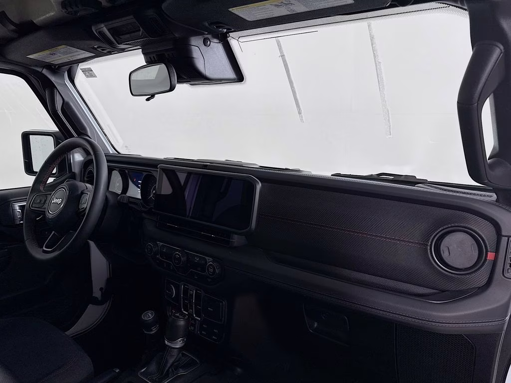 2024 Bright White Clearcoat Jeep Wrangler Rubicon 4X4 SUV