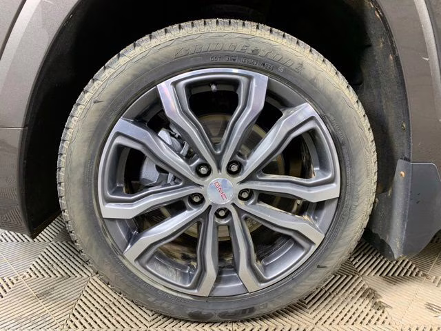 2020 Smokey Quartz Metallic GMC Terrain Denali AWD SUV