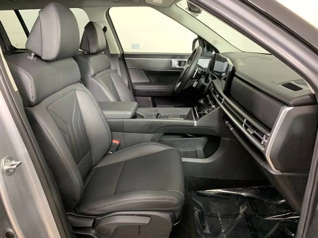 2025 Shimmering Silver Hyundai Santa Fe XRT AWD SUV