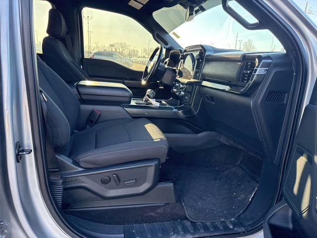 2022 Iconic Silver Metallic Ford F-150 XLT 4X4 Truck