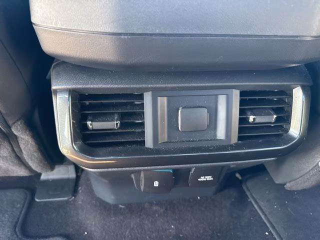 2022 Iconic Silver Metallic Ford F-150 XLT 4X4 Truck