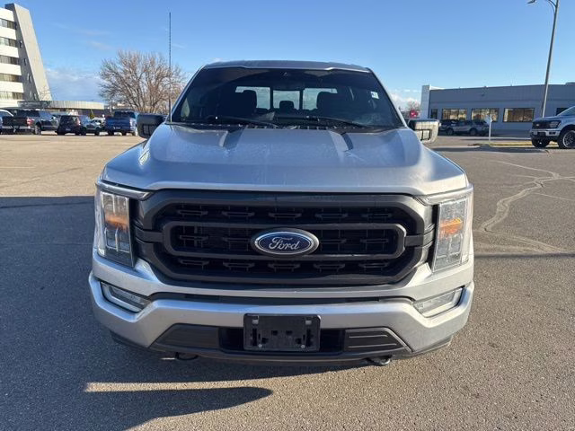 2022 Iconic Silver Metallic Ford F-150 XLT 4X4 Truck