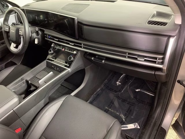 2025 Shimmering Silver Hyundai Santa Fe XRT AWD SUV