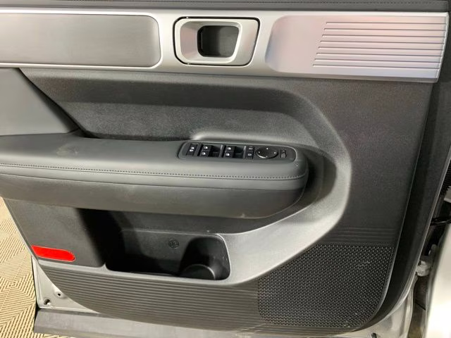 2025 Shimmering Silver Hyundai Santa Fe XRT AWD SUV