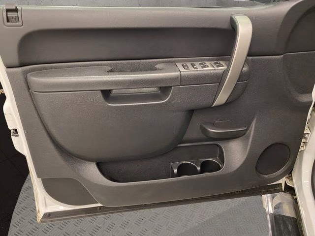 2013 Summit White Chevrolet Silverado 2500HD LT 4X4 Truck