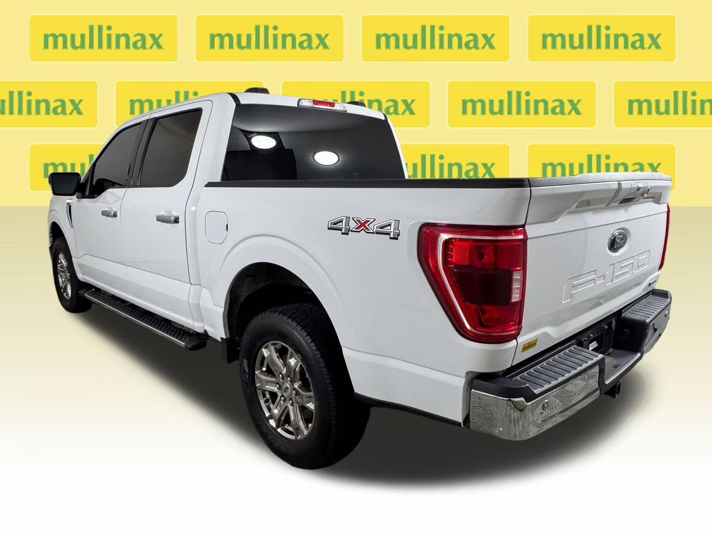 2021 Oxford White Ford F-150 XLT 4X4 Truck
