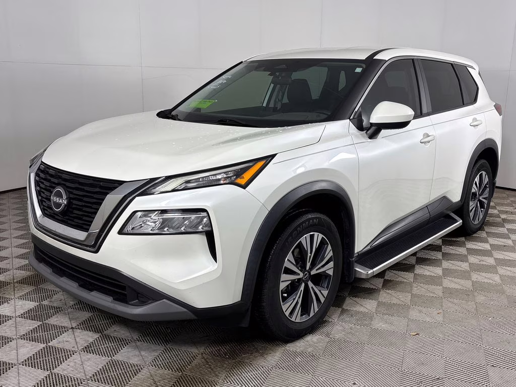 2023 Pearl White Tricoat Nissan Rogue SV FWD SUV