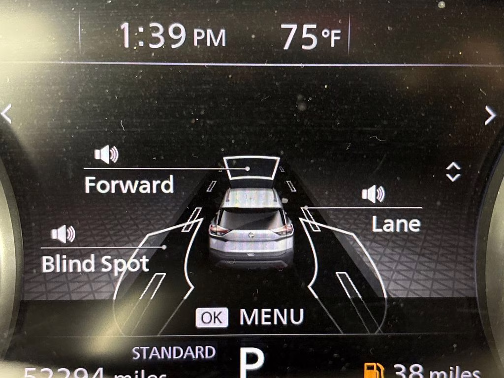 2023 Pearl White Tricoat Nissan Rogue SV FWD SUV