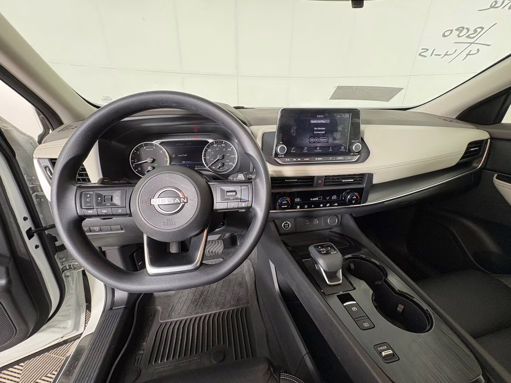 2023 Pearl White Tricoat Nissan Rogue SV FWD SUV