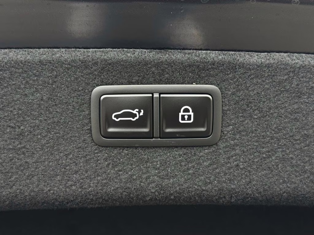 2026 Vik Black Genesis G80 2.5T Sport Prestige AWD Sedan