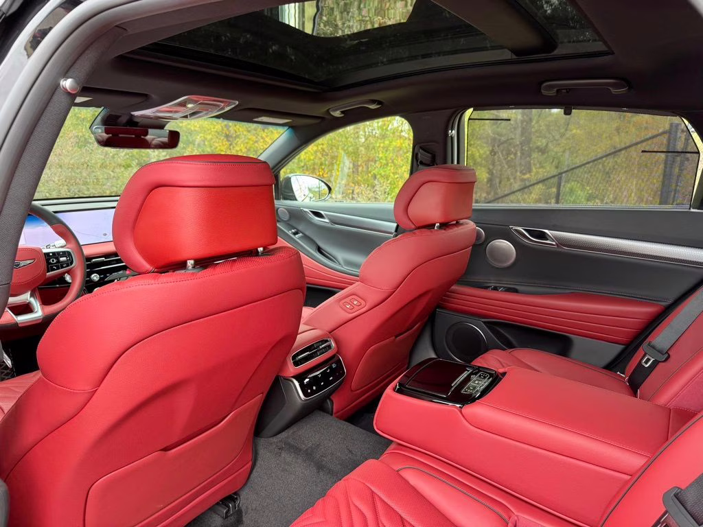 2026 Vik Black Genesis G80 2.5T Sport Prestige AWD Sedan