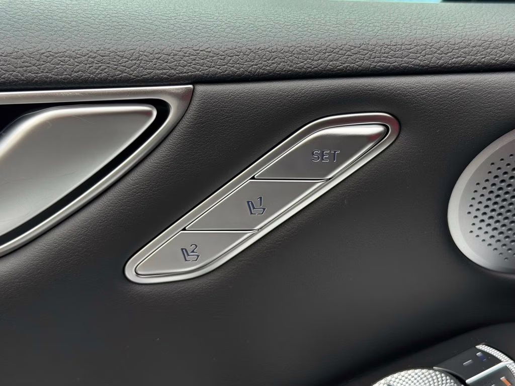 2026 Vik Black Genesis G80 2.5T Sport Prestige AWD Sedan