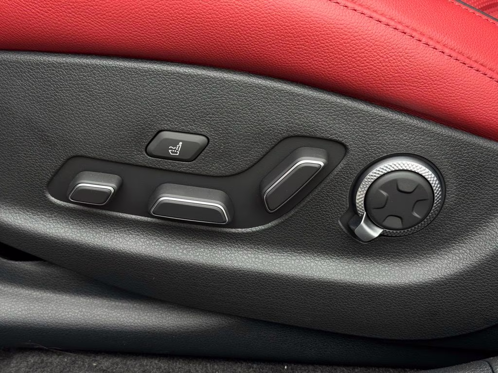 2026 Vik Black Genesis G80 2.5T Sport Prestige AWD Sedan