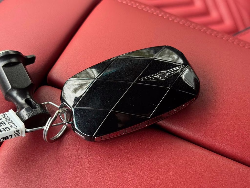 2026 Vik Black Genesis G80 2.5T Sport Prestige AWD Sedan