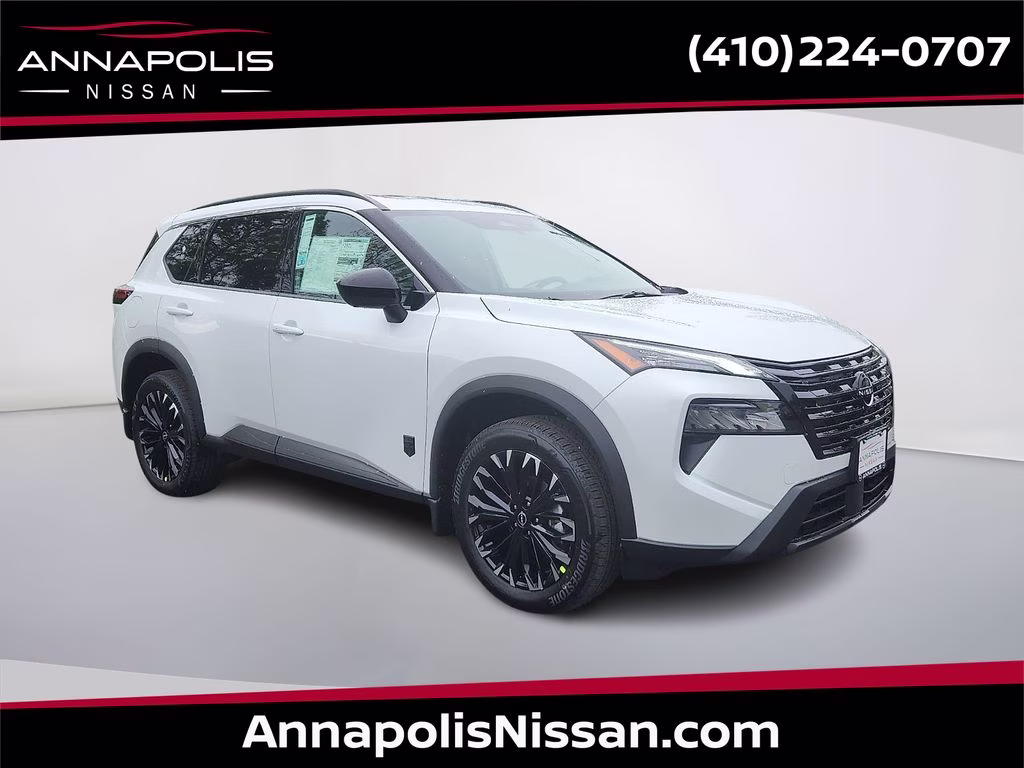 2026 Everest White Pearl Tricoat Nissan Rogue Dark Armor AWD SUV