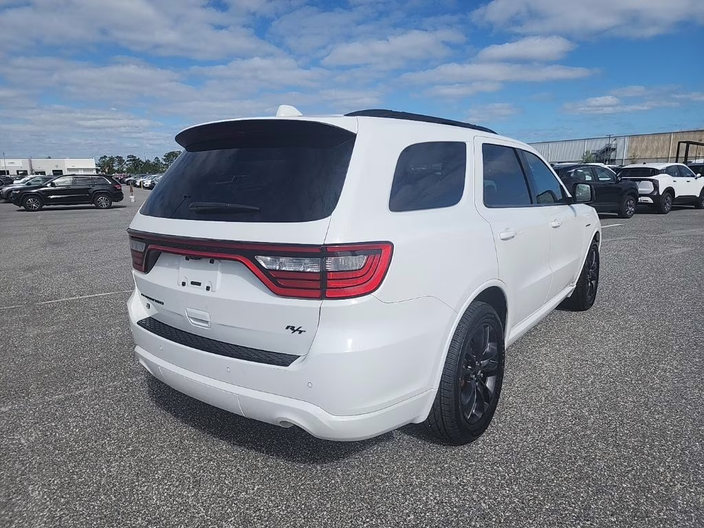 2022 White Knuckle Clearcoat Dodge Durango R/T AWD SUV