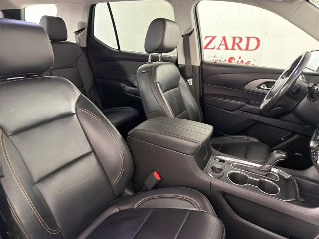 2020 Summit White Chevrolet Traverse 3LT FWD SUV