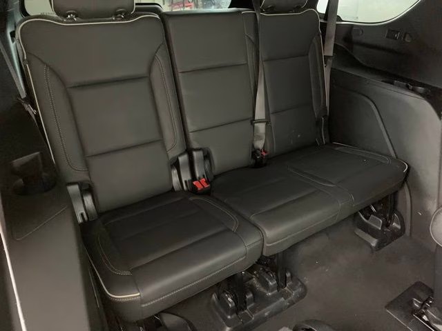 2022 Onyx Black GMC Yukon SLT 4X4 SUV