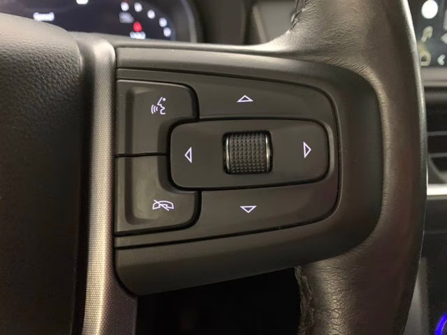 2022 Onyx Black GMC Yukon SLT 4X4 SUV