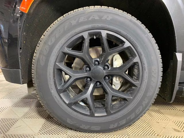 2022 Onyx Black GMC Yukon SLT 4X4 SUV