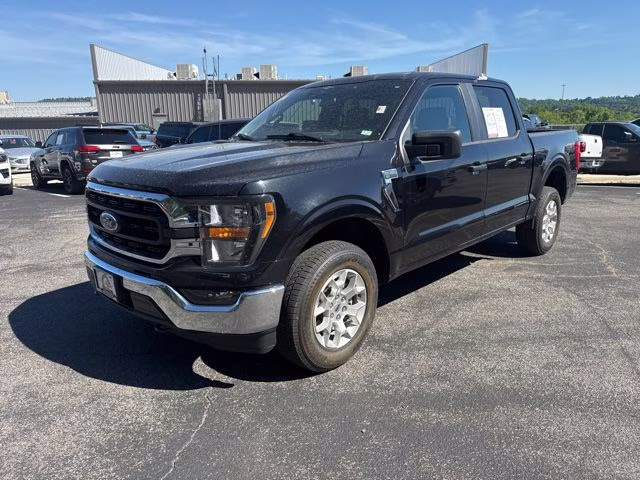 2023 Agate Black Metallic Ford F-150 XLT 4X4 Truck