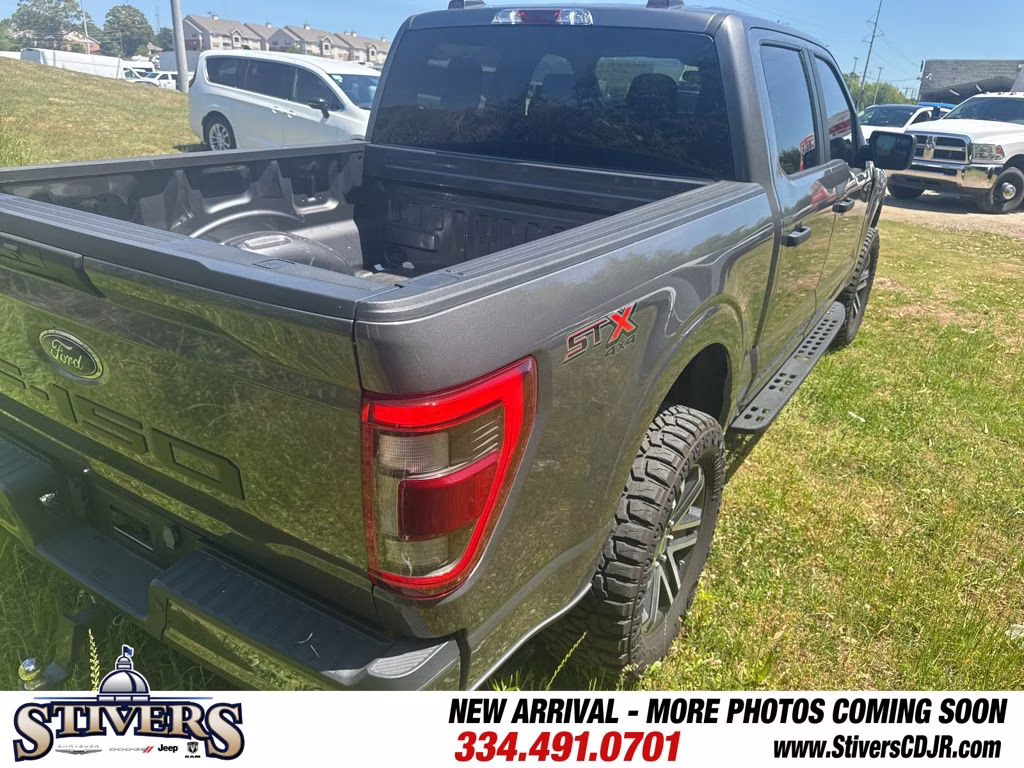 2023 Gray Metallic Ford F-150 XL 4X4 Truck