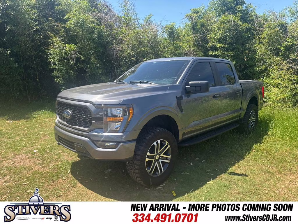 2023 Gray Metallic Ford F-150 XL 4X4 Truck