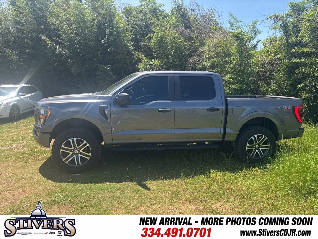 2023 Gray Metallic Ford F-150 XL 4X4 Truck
