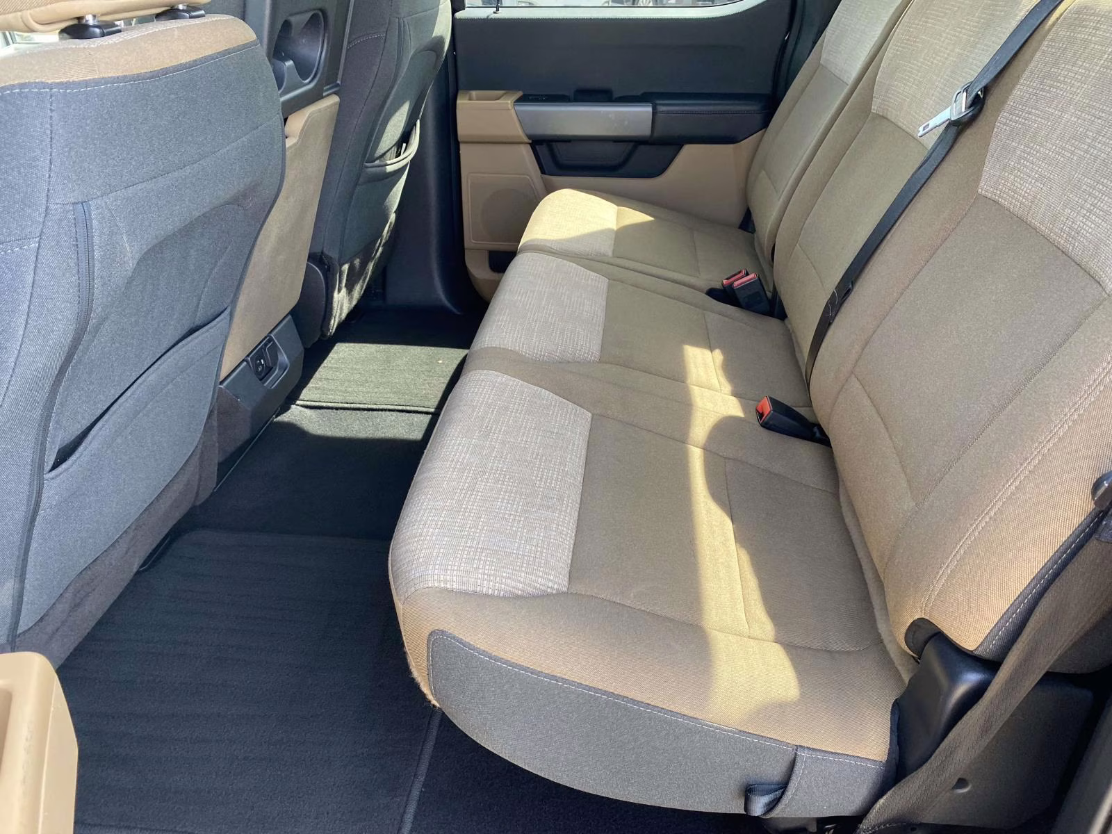 2023 Agate Black Metallic Ford F-150 XLT 4X4 Truck