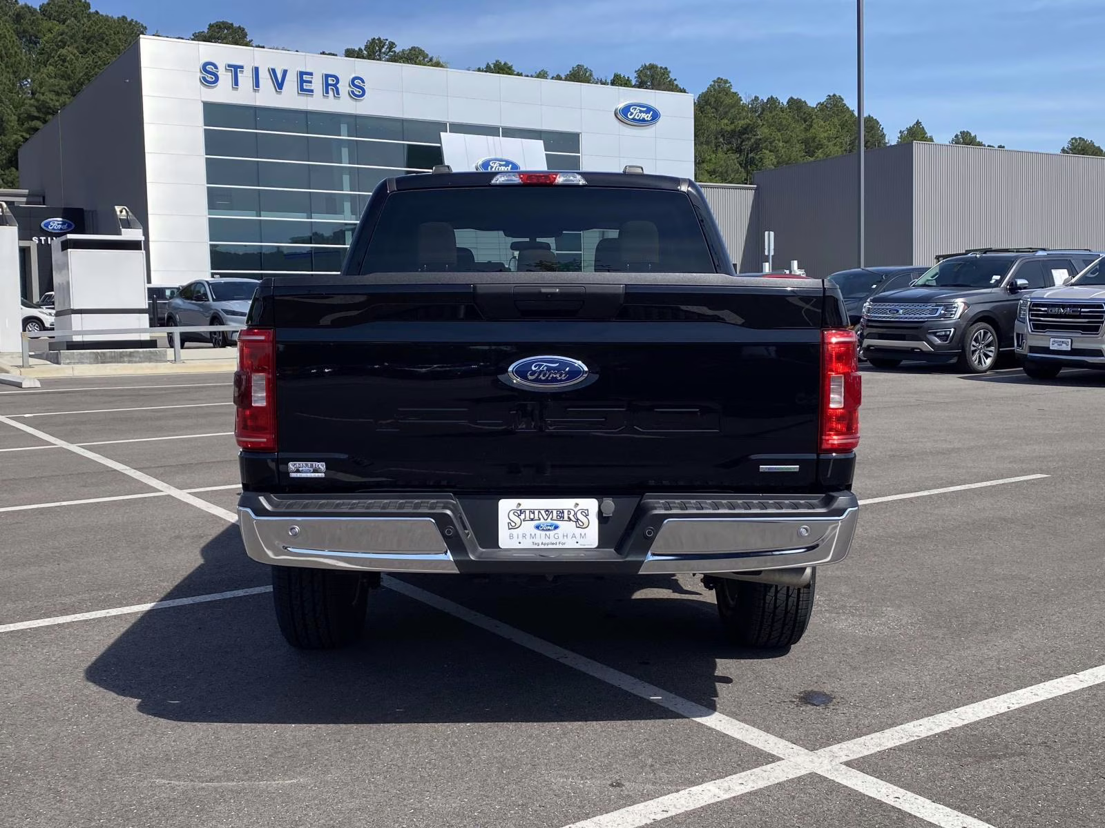 2023 Agate Black Metallic Ford F-150 XLT 4X4 Truck