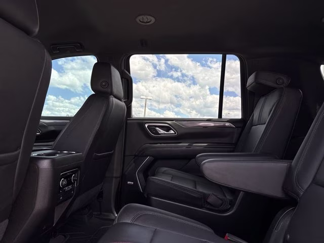 2021 Shadow Gray Metallic Chevrolet Suburban RST 4X4 SUV