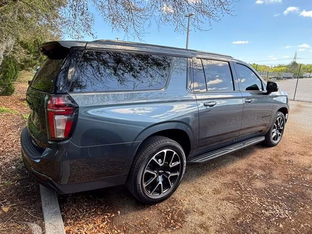 2021 Shadow Gray Metallic Chevrolet Suburban RST 4X4 SUV