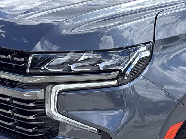 2021 Shadow Gray Metallic Chevrolet Suburban RST 4X4 SUV
