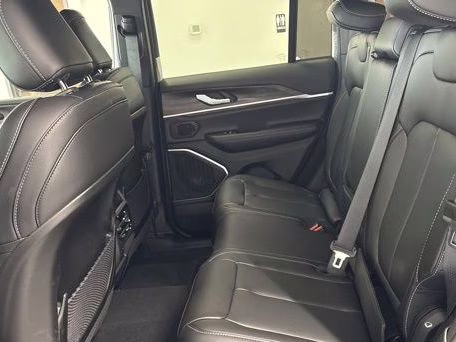 2026 Baltic Gray Metallic Clearcoat Jeep Grand Cherokee Limited 4X4 SUV