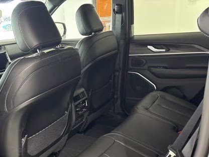 2026 Baltic Gray Metallic Clearcoat Jeep Grand Cherokee Limited 4X4 SUV