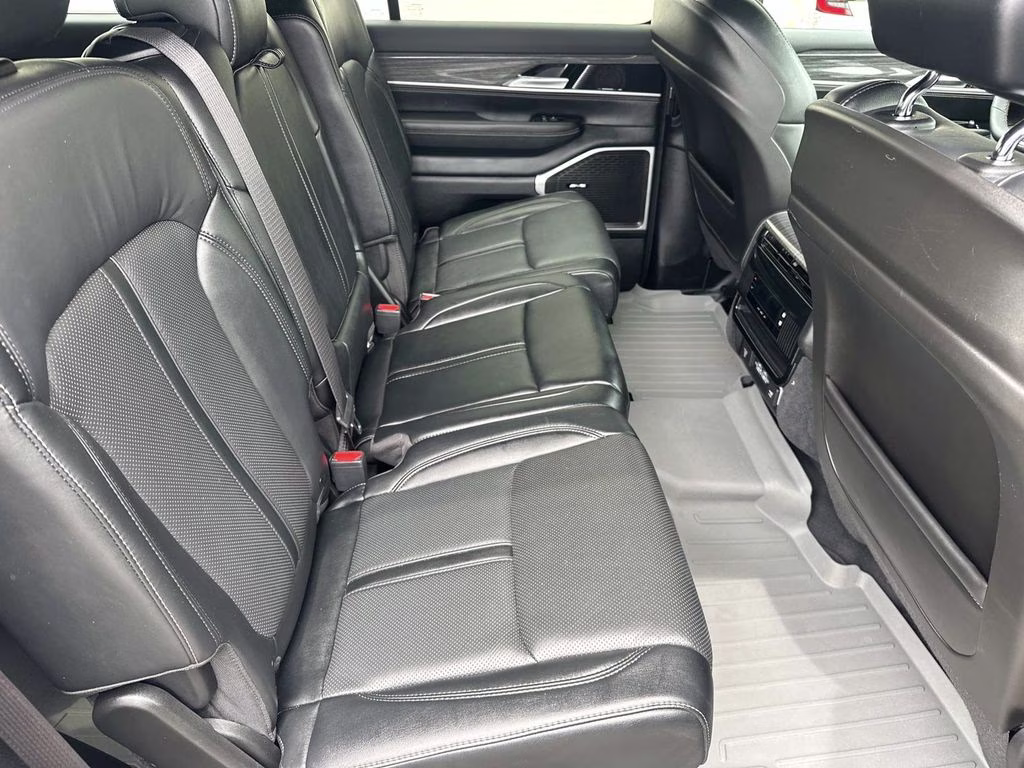 2022 Baltic Gray Metallic Clearcoat Jeep Wagoneer Series II 4X4 SUV