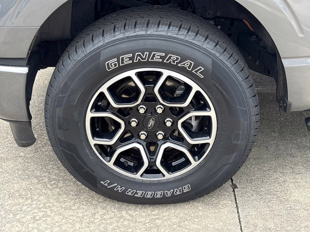 2023 Carbonized Gray Metallic Ford F-150 XLT 4X4 Truck