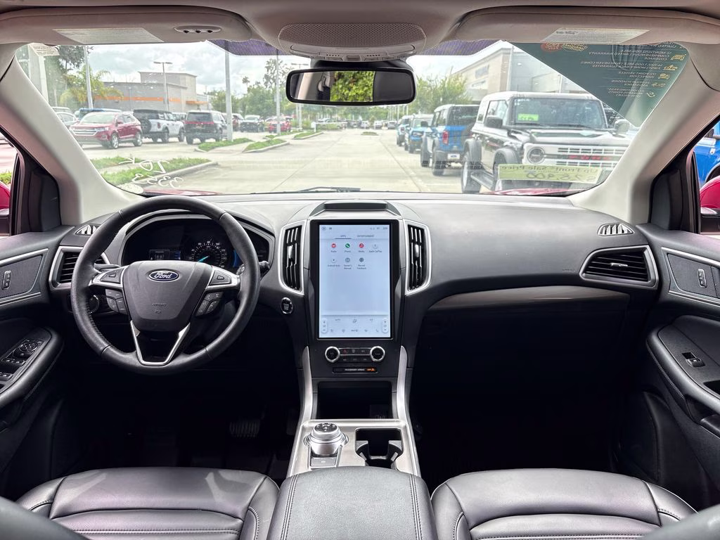 2024 Rapid Red Metallic Tinted Clearcoat Ford Edge SEL AWD SUV
