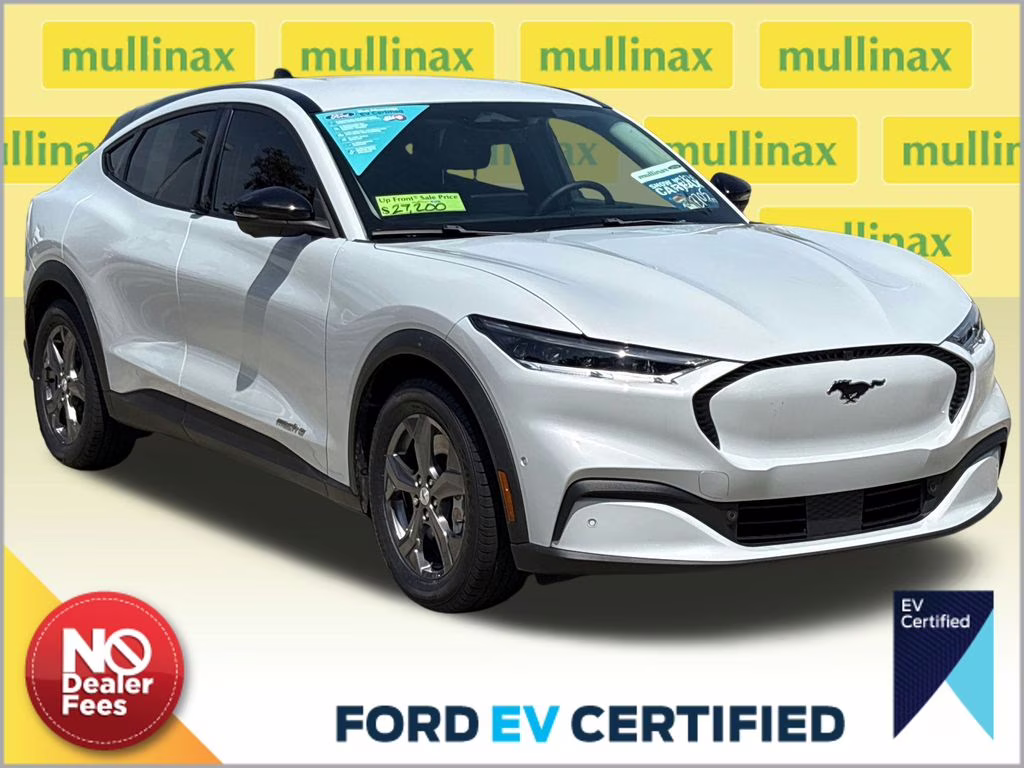 2023 Space White Metallic Ford Mustang Mach-E Select RWD SUV