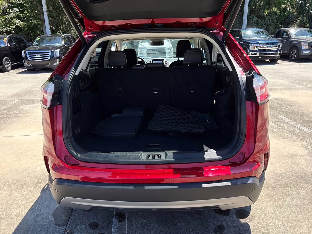 2024 Rapid Red Metallic Tinted Clearcoat Ford Edge SEL AWD SUV