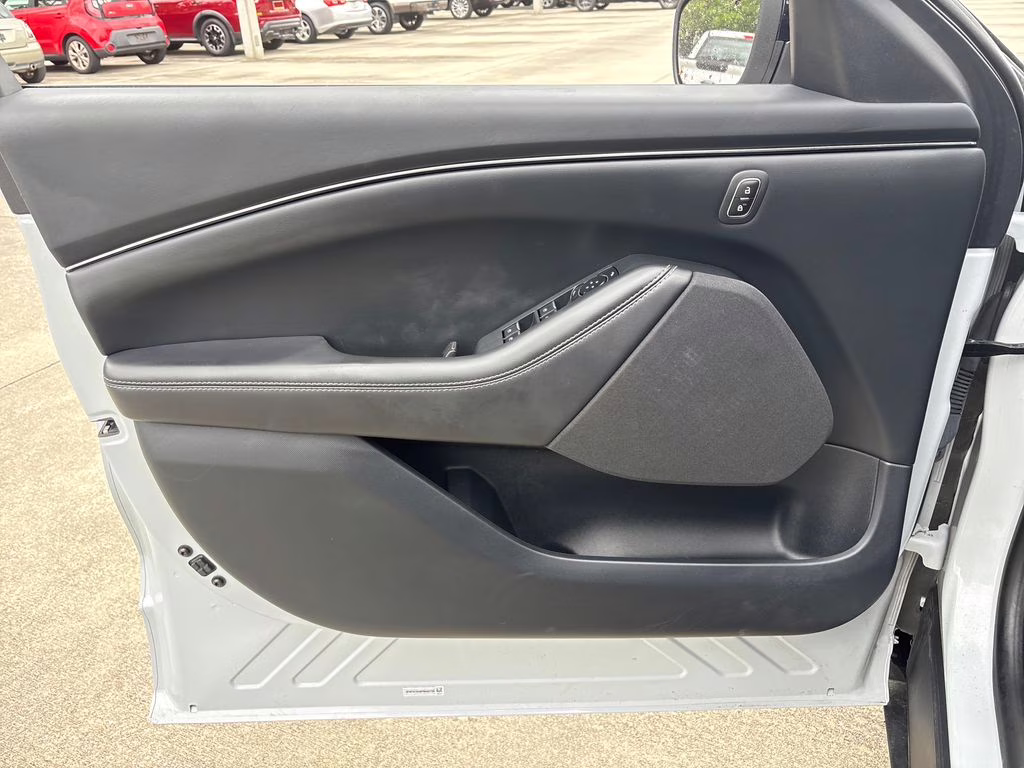 2023 Space White Metallic Ford Mustang Mach-E Select RWD SUV