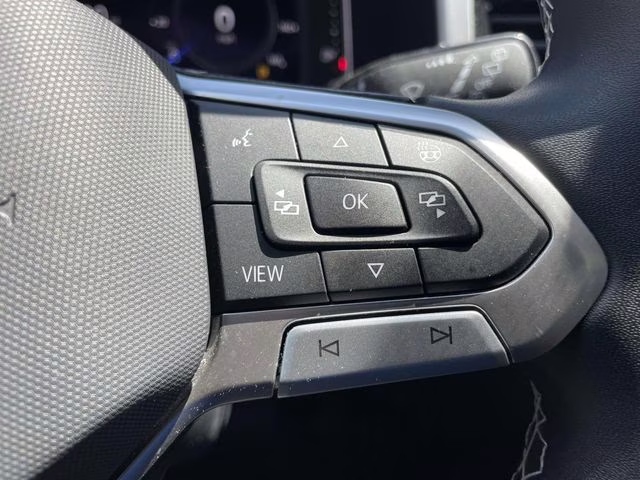 2023 Opal White Pearl Volkswagen Atlas SEL AWD SUV