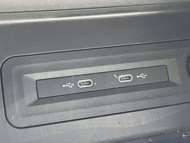 2023 Opal White Pearl Volkswagen Atlas SEL AWD SUV