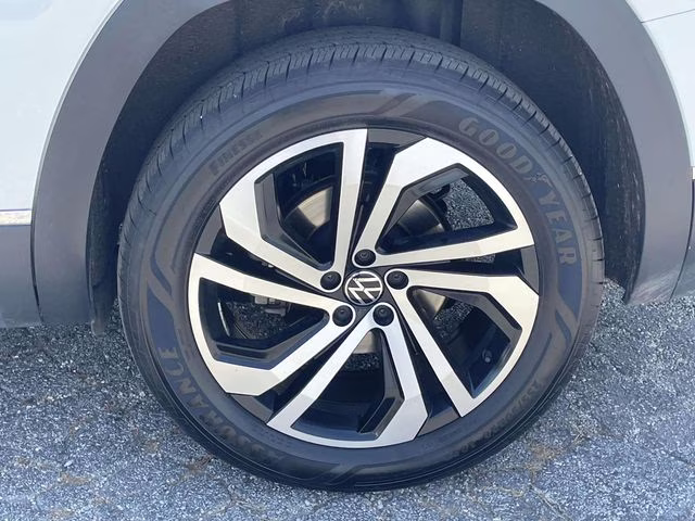 2023 Opal White Pearl Volkswagen Atlas SEL AWD SUV